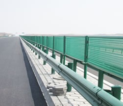 公路防眩網使用案例